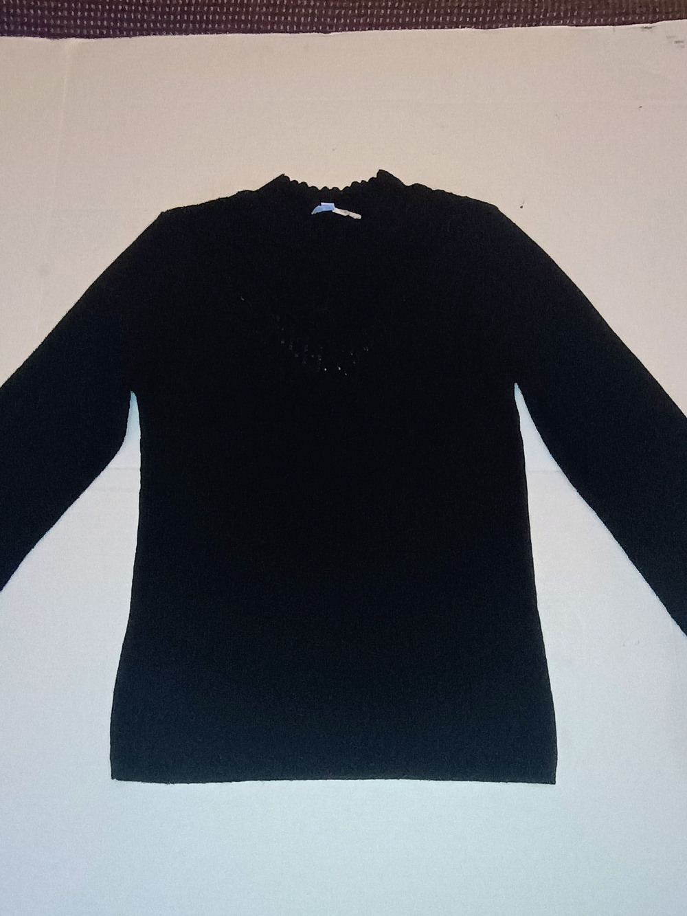 Veronica Beard Merino Wool  Black Scalloped Detail  Knit Top Size Large